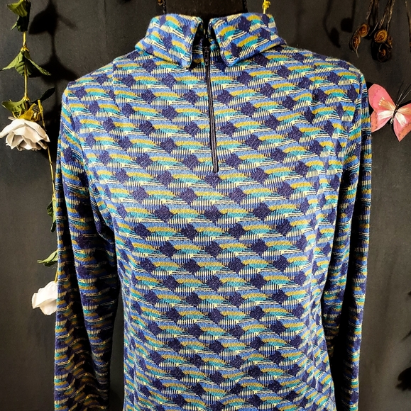 Pullover sweater - Picture 1 of 3